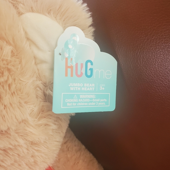 Big plush bear, new with heart in hand - Picture 10 of 15